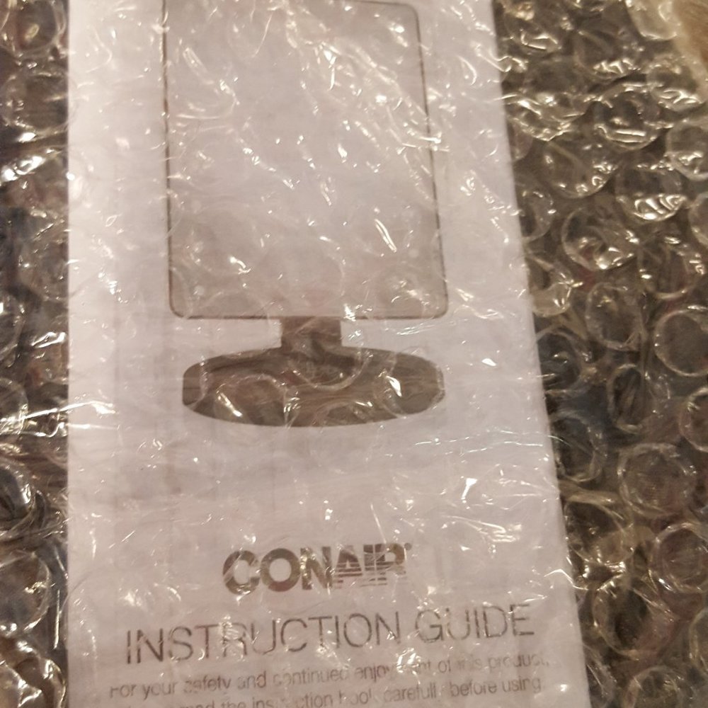 Conair Reflections LED Light Touch Screen Mirror - Picture 4 of 7